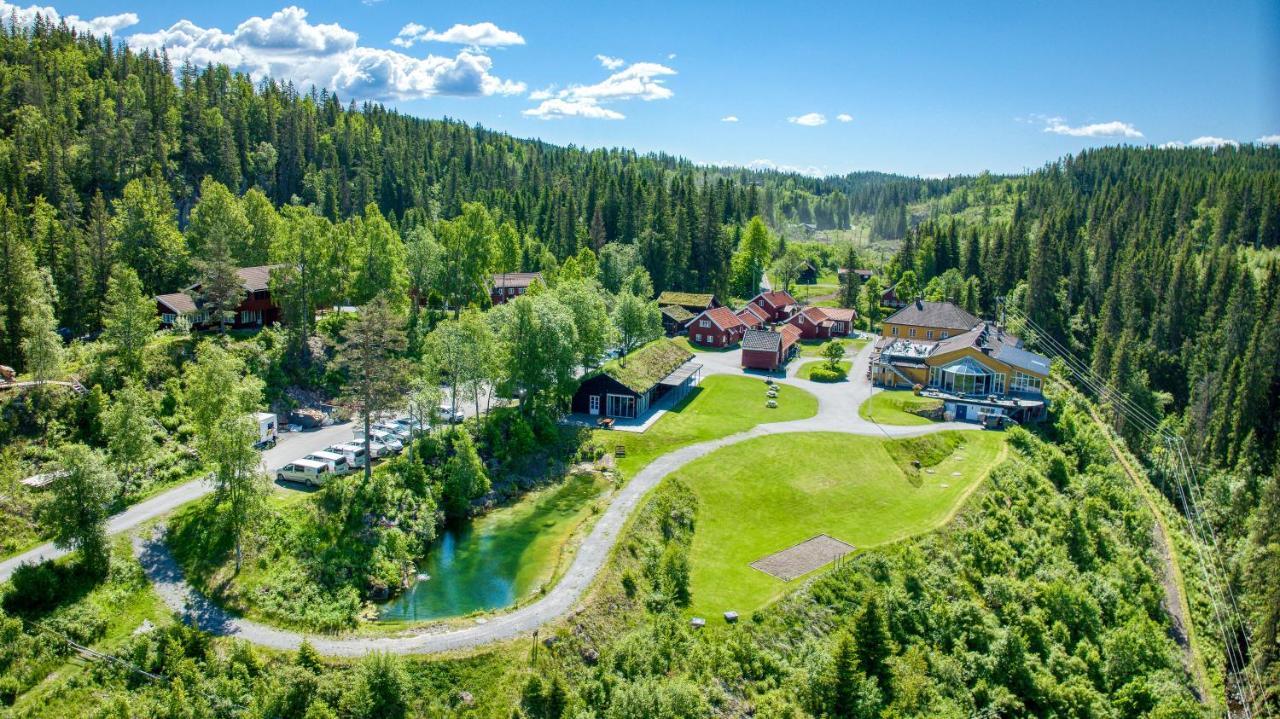Kleivstua Hotel Near Krokskogen Суннволлен Экстерьер фото