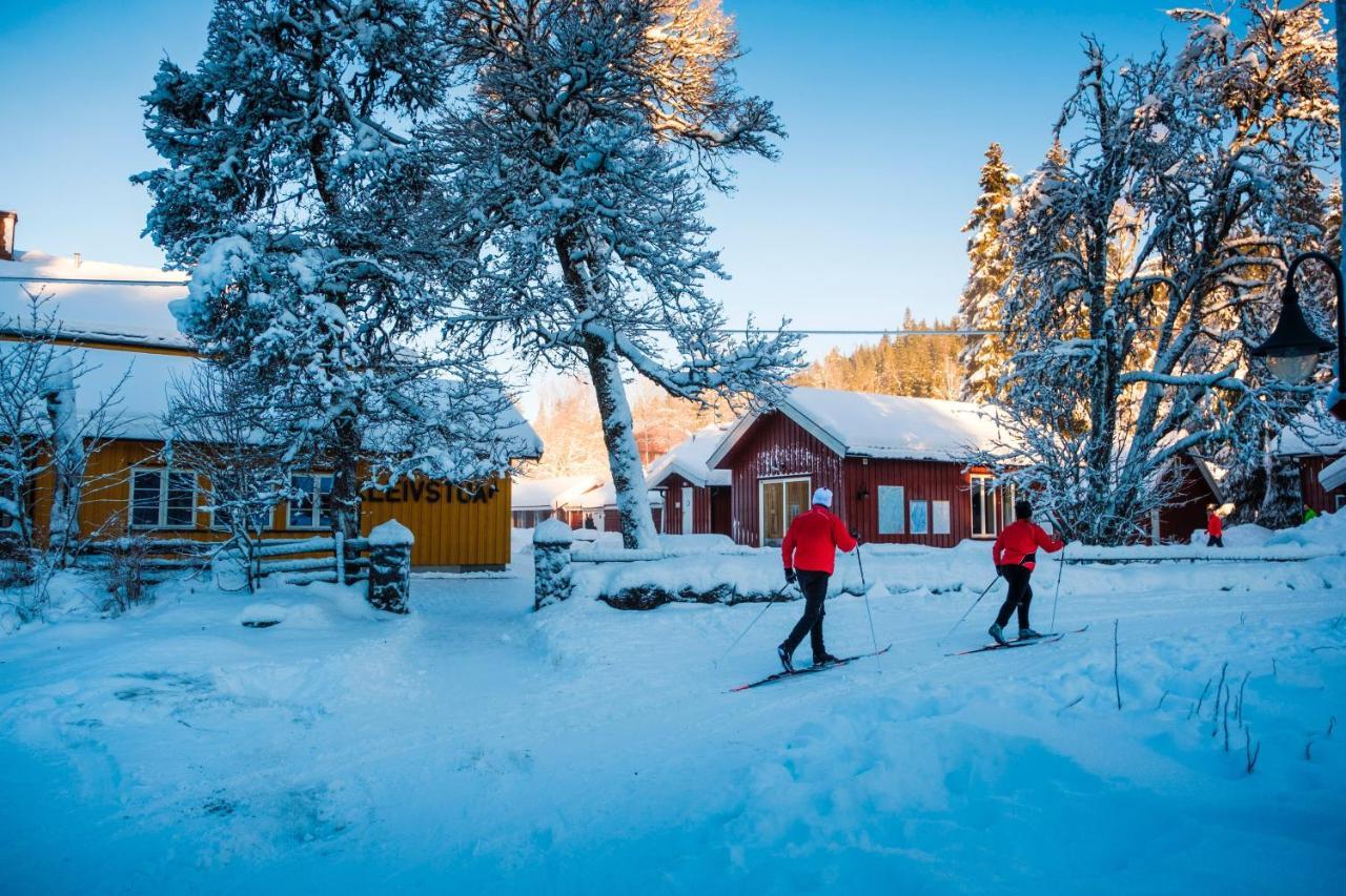 Kleivstua Hotel Near Krokskogen Суннволлен Экстерьер фото