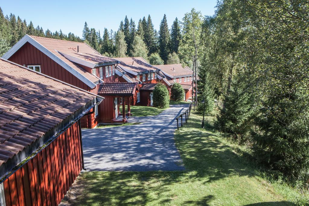 Kleivstua Hotel Near Krokskogen Суннволлен Экстерьер фото